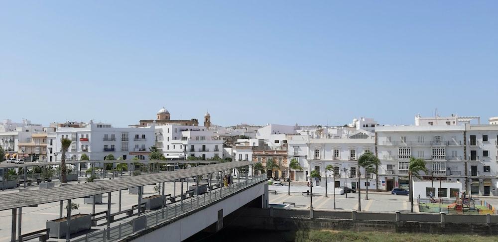 Crisol Chiclana Hotel Chiclana de la Frontera Exterior photo