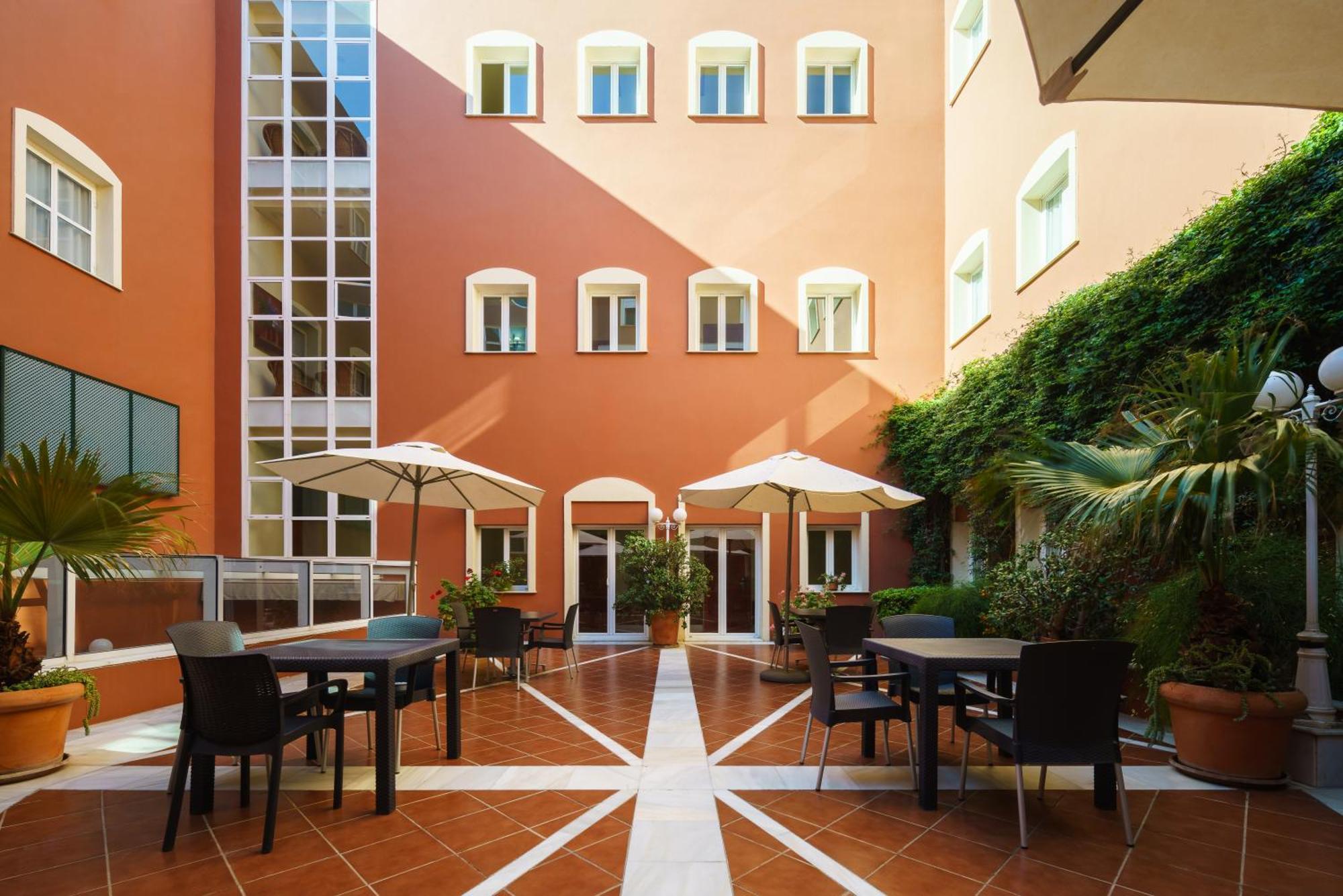 Crisol Chiclana Hotel Chiclana de la Frontera Exterior photo