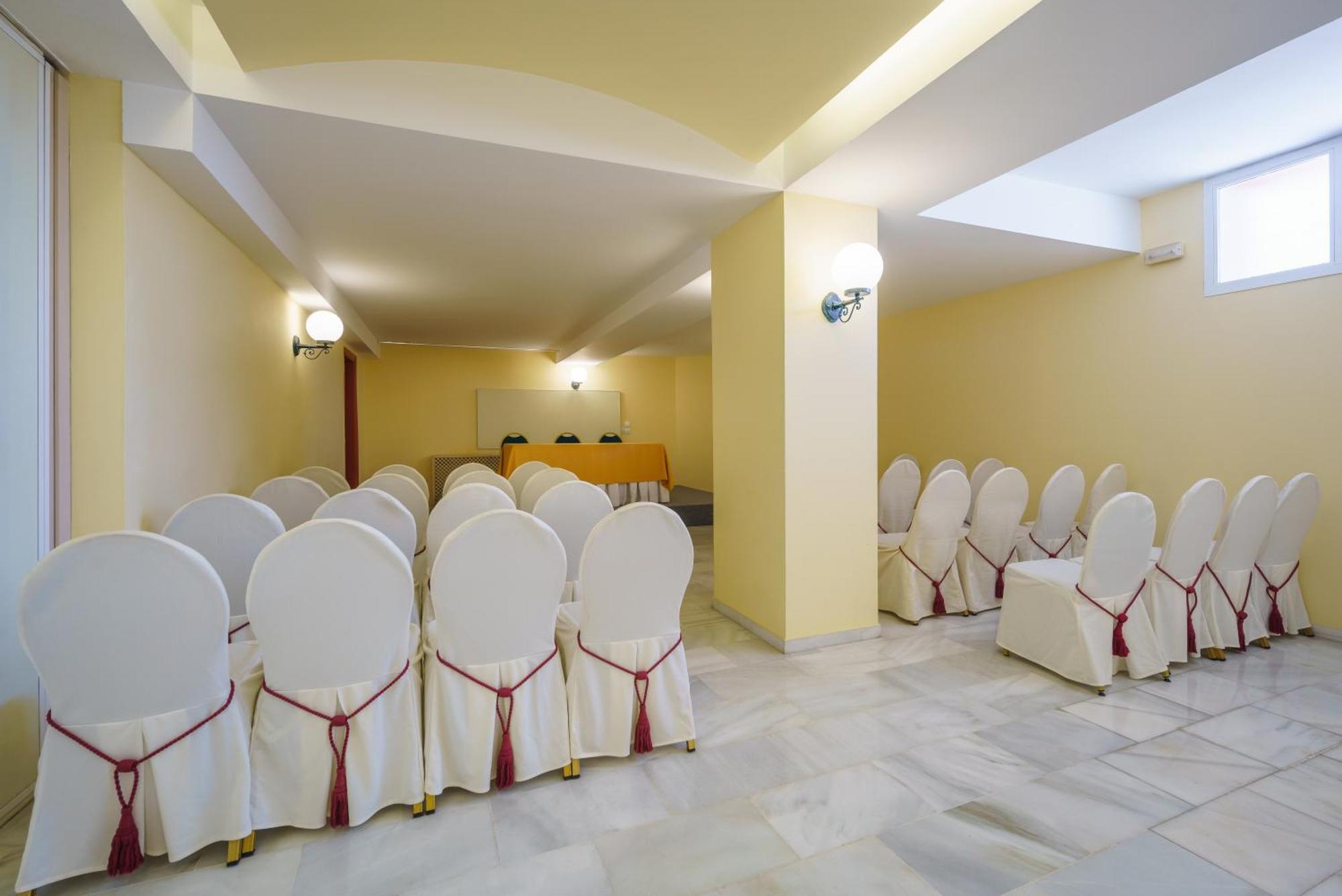 Crisol Chiclana Hotel Chiclana de la Frontera Exterior photo