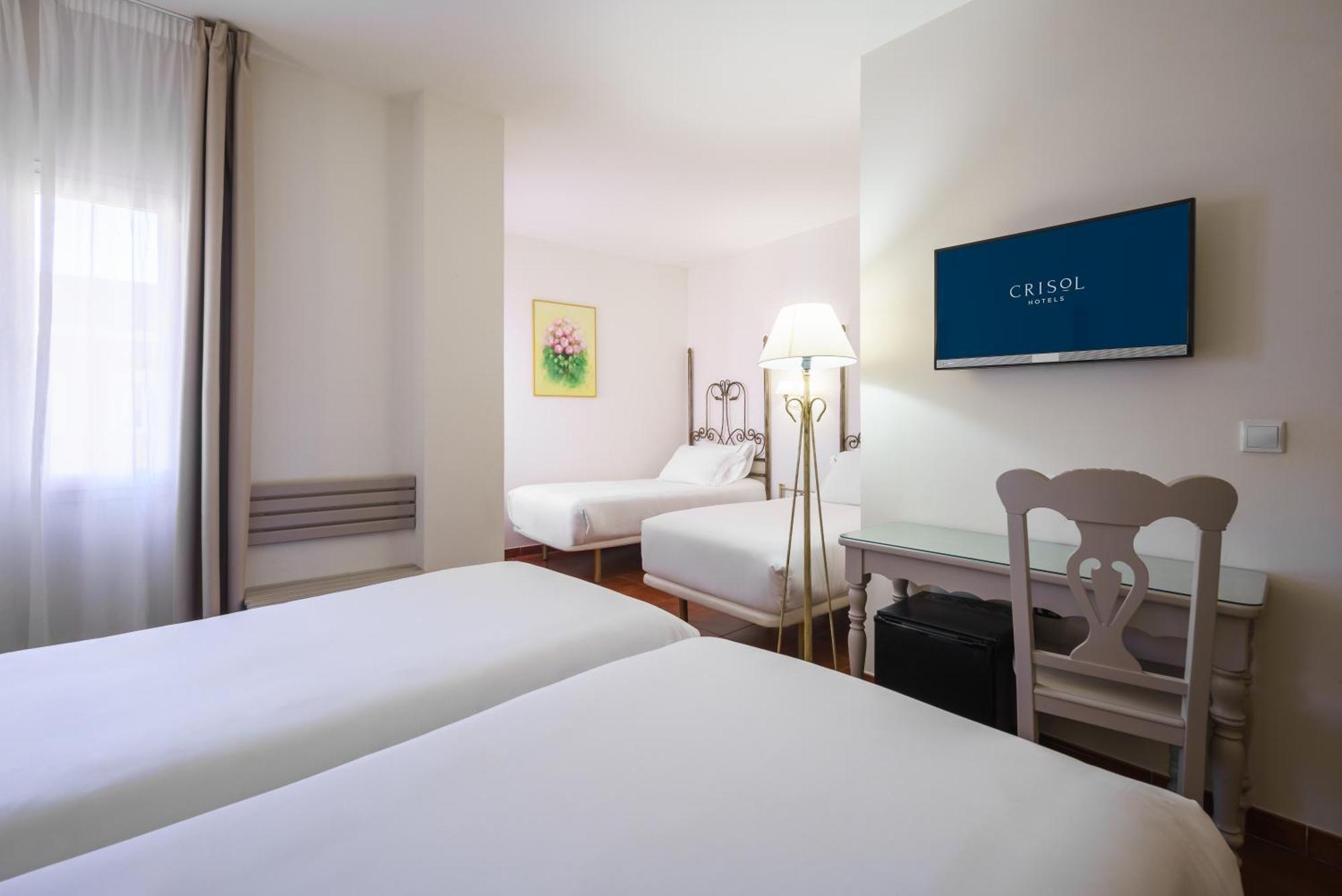 Crisol Chiclana Hotel Chiclana de la Frontera Exterior photo