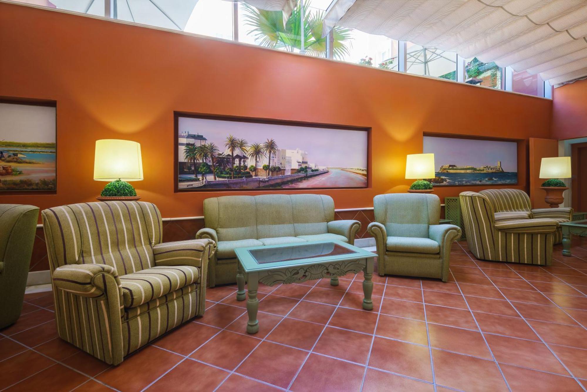 Crisol Chiclana Hotel Chiclana de la Frontera Exterior photo